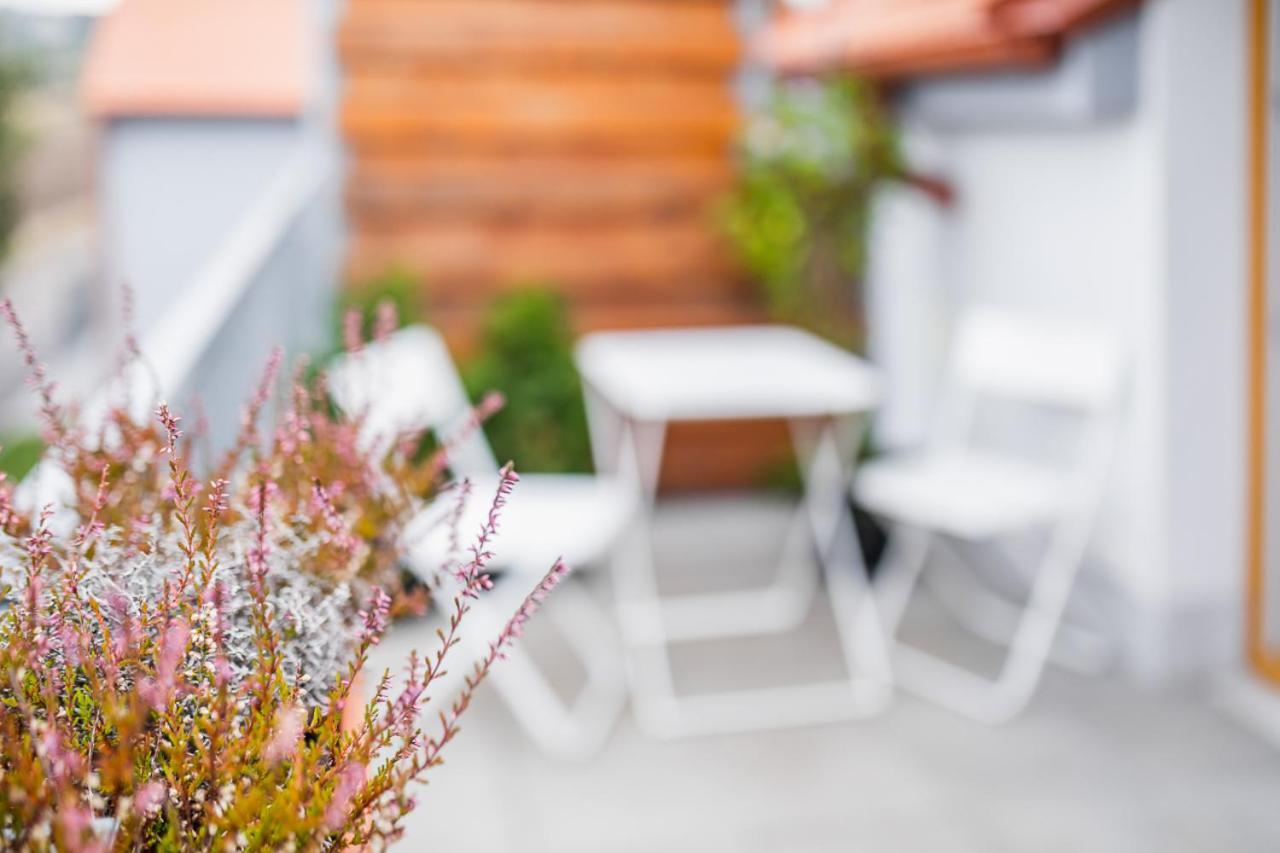 Apartman Ema Dolní Dunajovice Exteriör bild