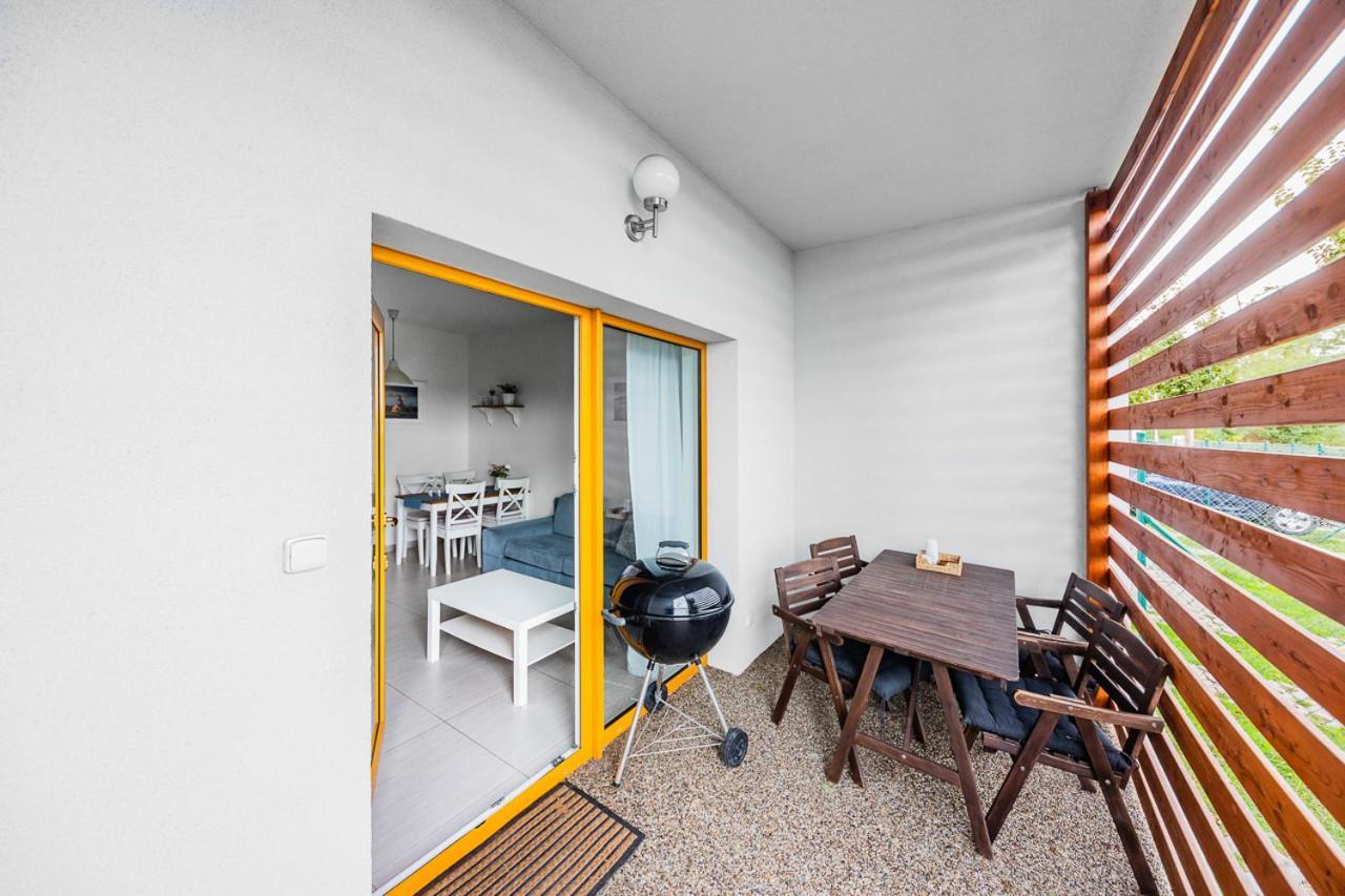 Apartman Ema Dolní Dunajovice Exteriör bild